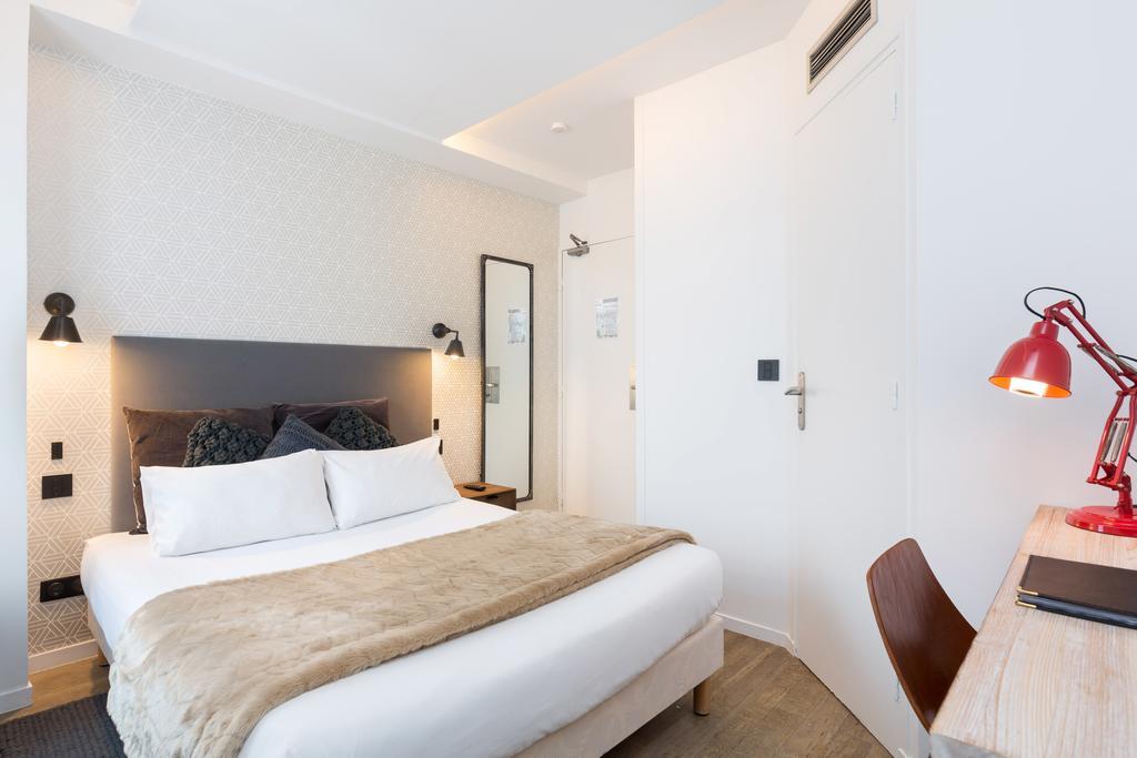 Double Room,1746812555:JPEG